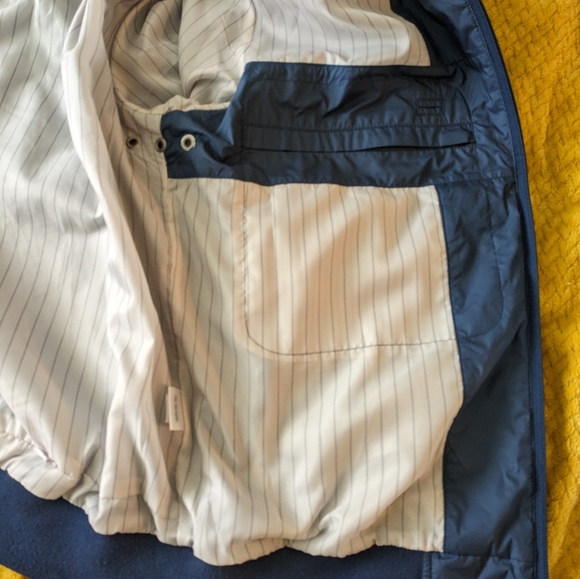 Peter Millar zip up wind breaker/coat size M - Picture 10 of 11